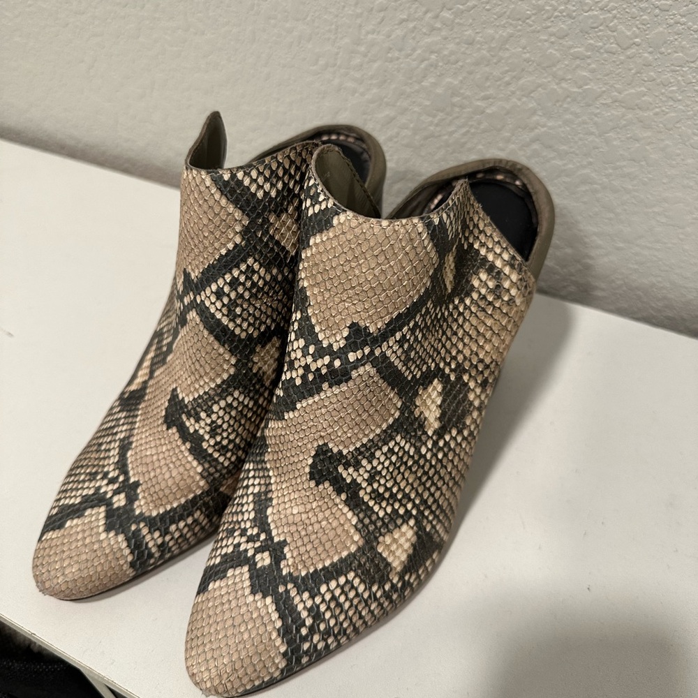 DV by Dolce Vita Cream and Black Ankle Booties